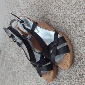 Guess wedge sandals, sz 6
